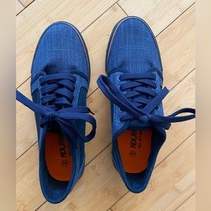 Men’s brand new shoes size 40